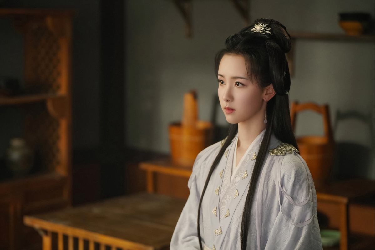 陈都灵绝美古装照，莲花楼4K高清壁纸，3984x2656超清画质下载