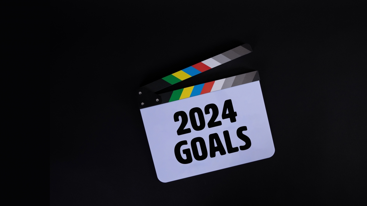 2024龙年目标设定，精选4K高清壁纸，3840x2160分辨率，助力梦想起航！
