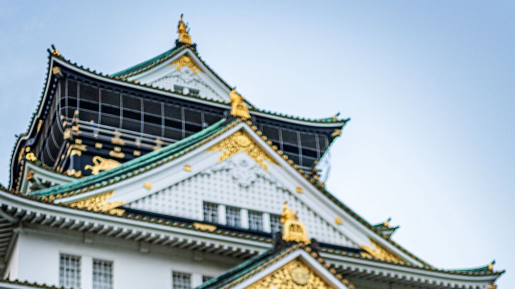 宝塔建筑美景，高清4K松针树壁纸，3840x2160分辨率，下载即享！