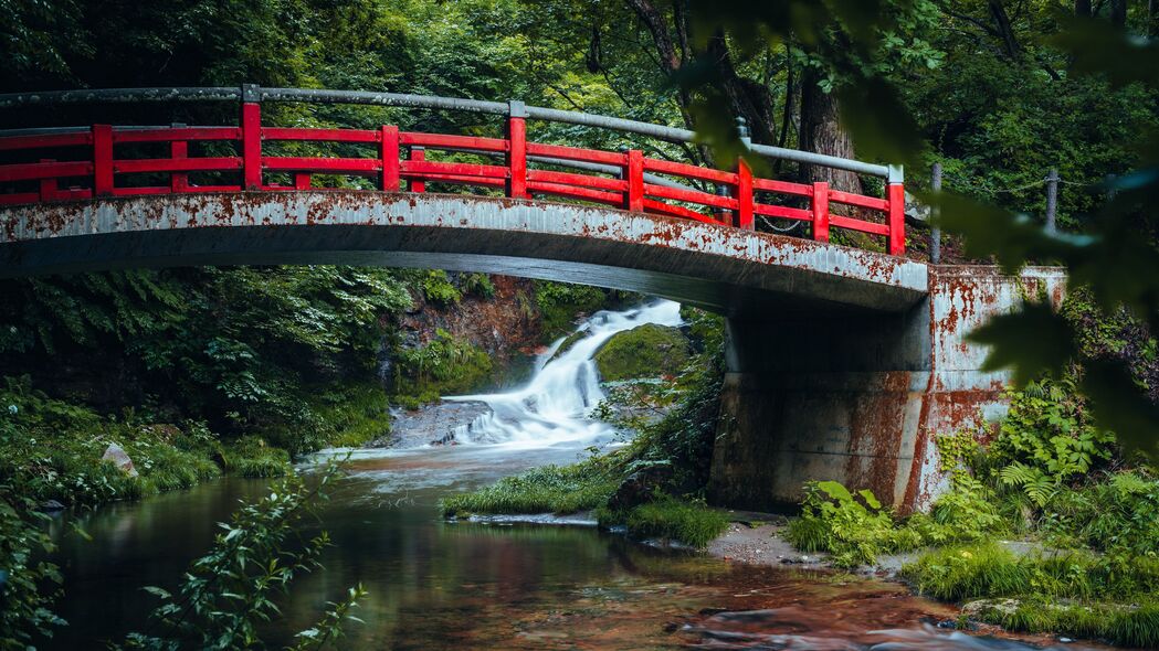 桥梁瀑布河流铁锈美景，超清4K壁纸下载，3840x2160高清背景图片