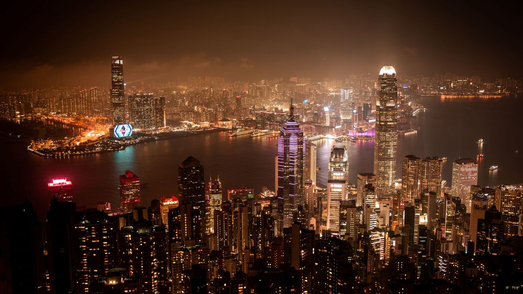 摩天大楼璀璨夜景，城市建筑灯光秀，4K超高清3840x2160壁纸下载