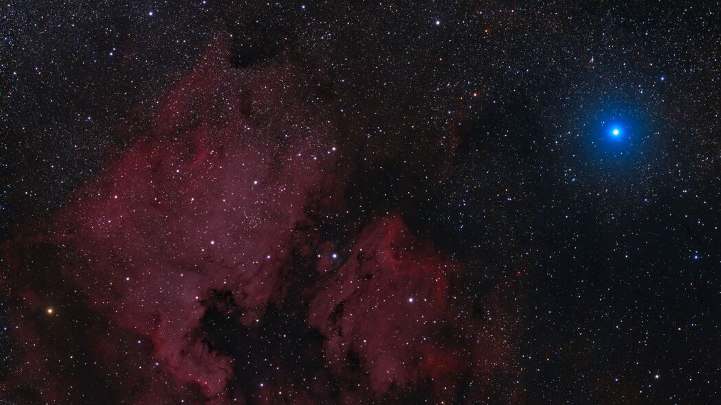 Deneb星星璀璨天鹅座，绝美太空4K壁纸，高清3840x2160背景图片下载