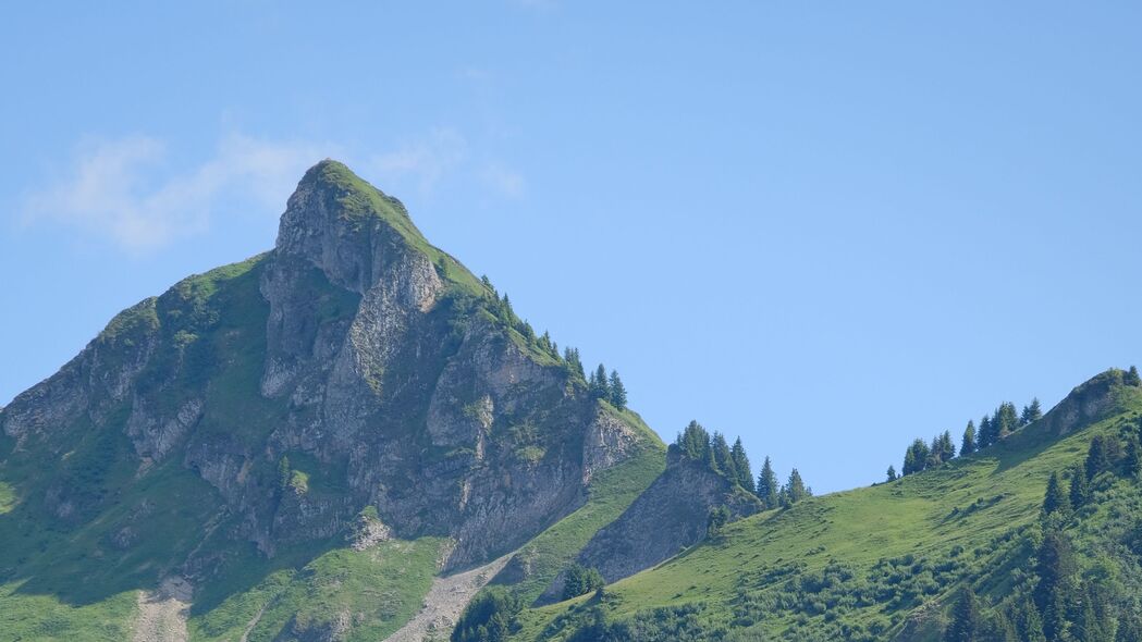 自然山景浮雕，斜坡顶部绝美风光，高清4K壁纸3840x2160免费下载