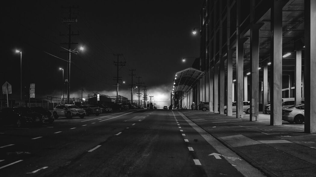 道路沥青夜景，黑白光影交错，超清4K壁纸，3840x2160高清下载