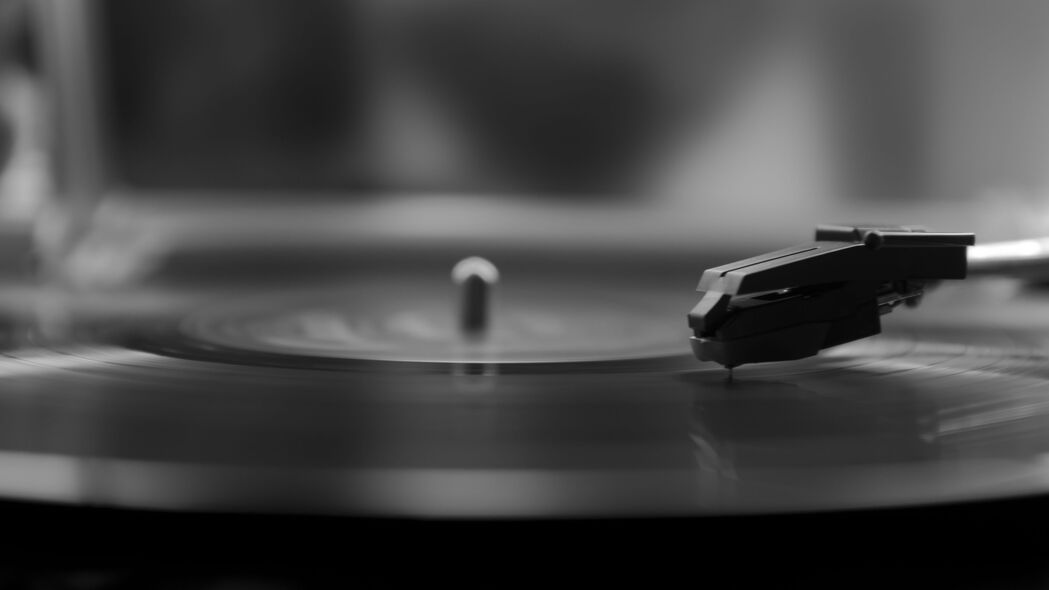 转盘黑胶，经典黑白音乐，4K超高清壁纸3840x2160，精选背景图片下载