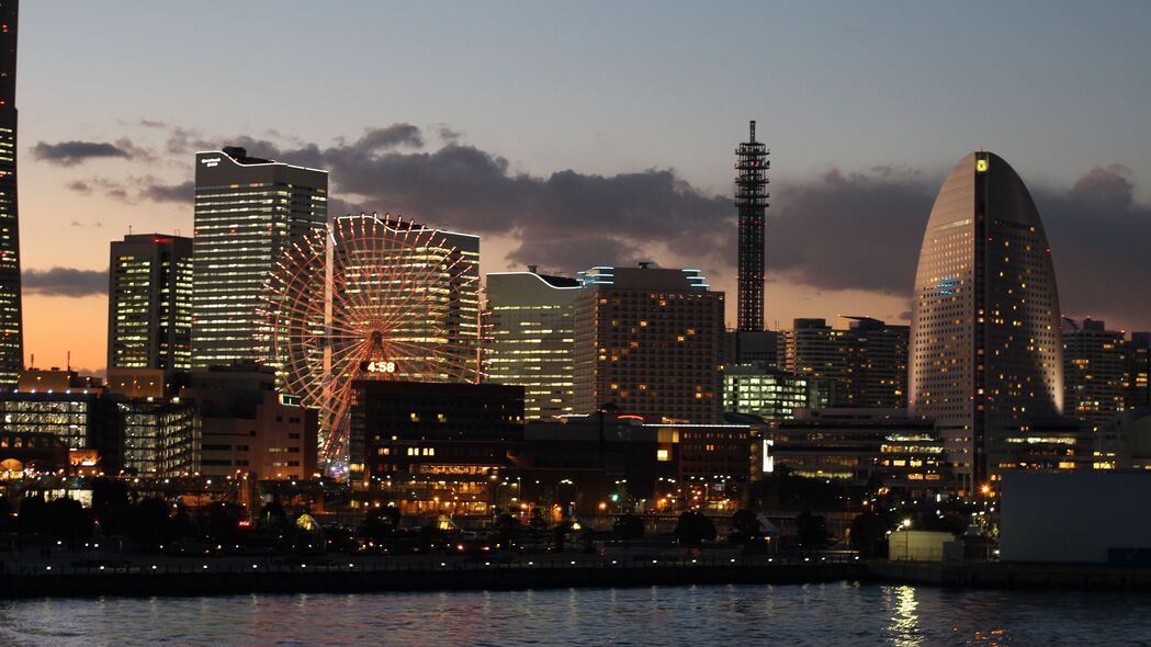 摩天轮璀璨夜景，城市建筑灯光秀，高清4K壁纸3840x2160下载
