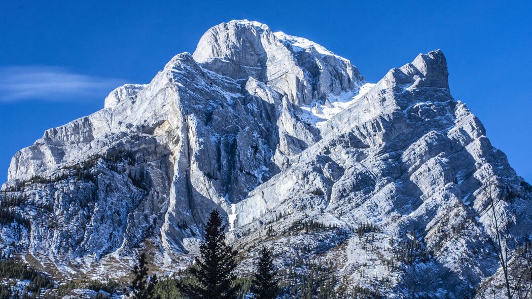 山雪浮雕，树影风景，4K超清壁纸，3840x2160高清下载
