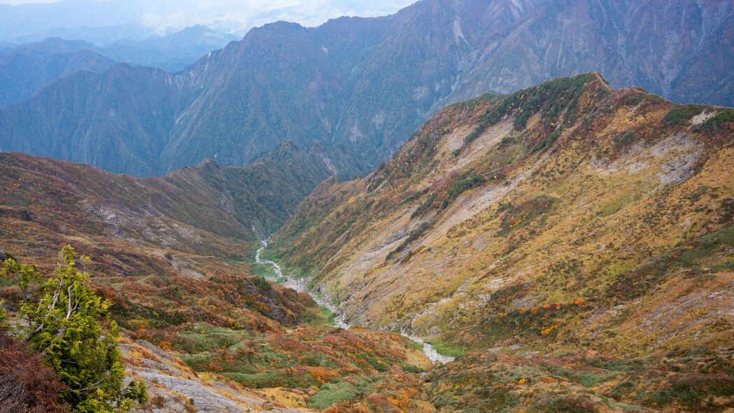 自然美景大观，4K高清山脉山谷溪流壁纸，3840x2160超清下载
