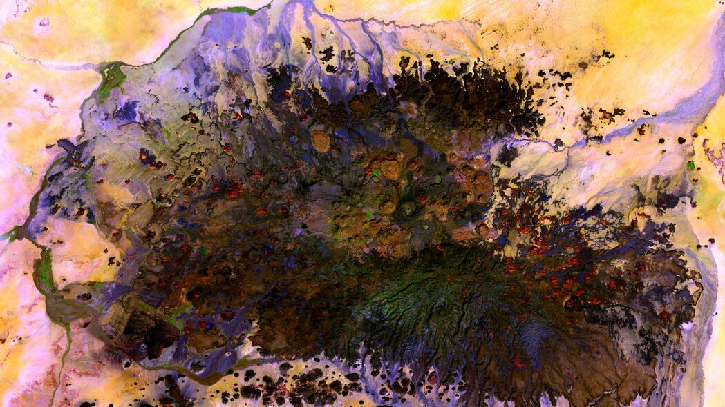 火山奇观，鸟瞰浮雕场景，超清4K风景壁纸（3840x2160）免费下载