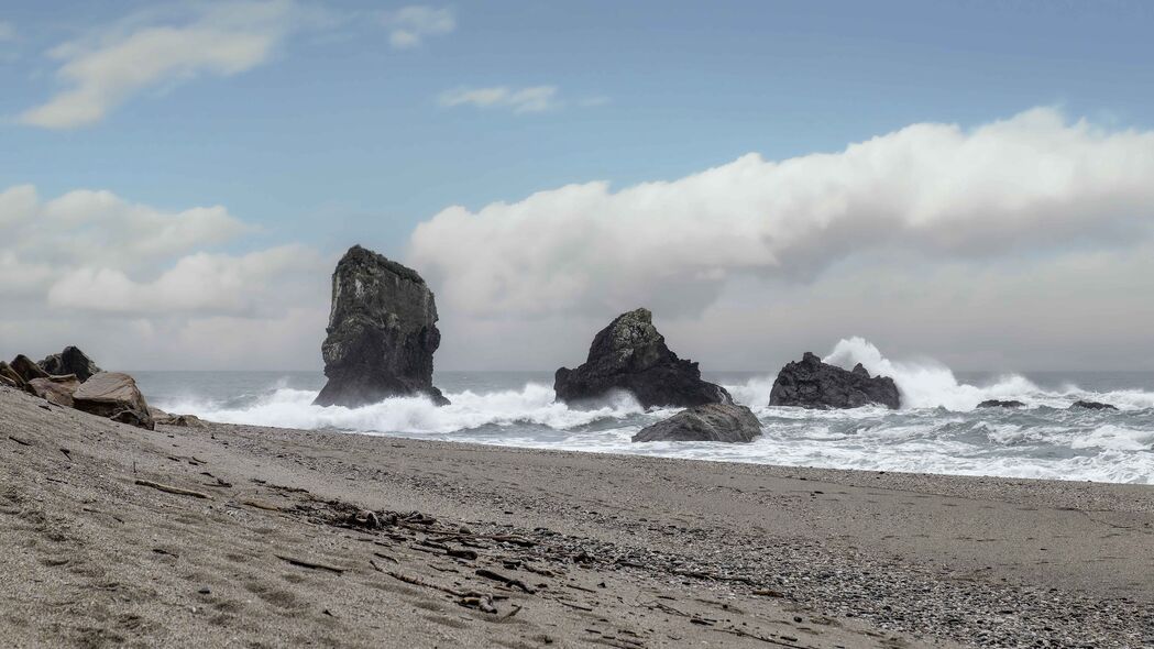 海岸岩石与海浪之美，4K高清自然风景壁纸（3840x2160）免费下载