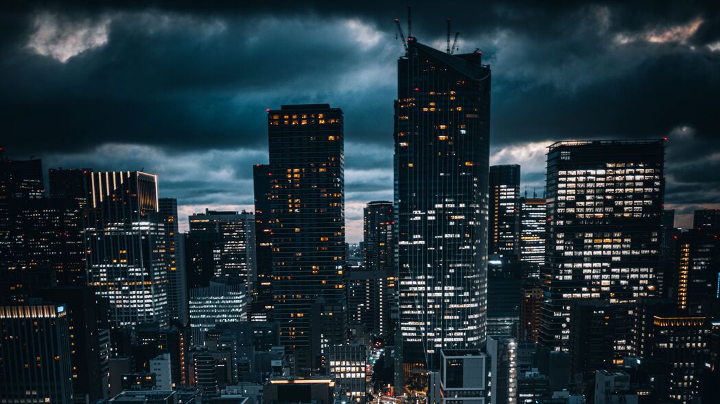 建筑之美，道路之光，城市夜间4K高清壁纸，3840x2160超清下载