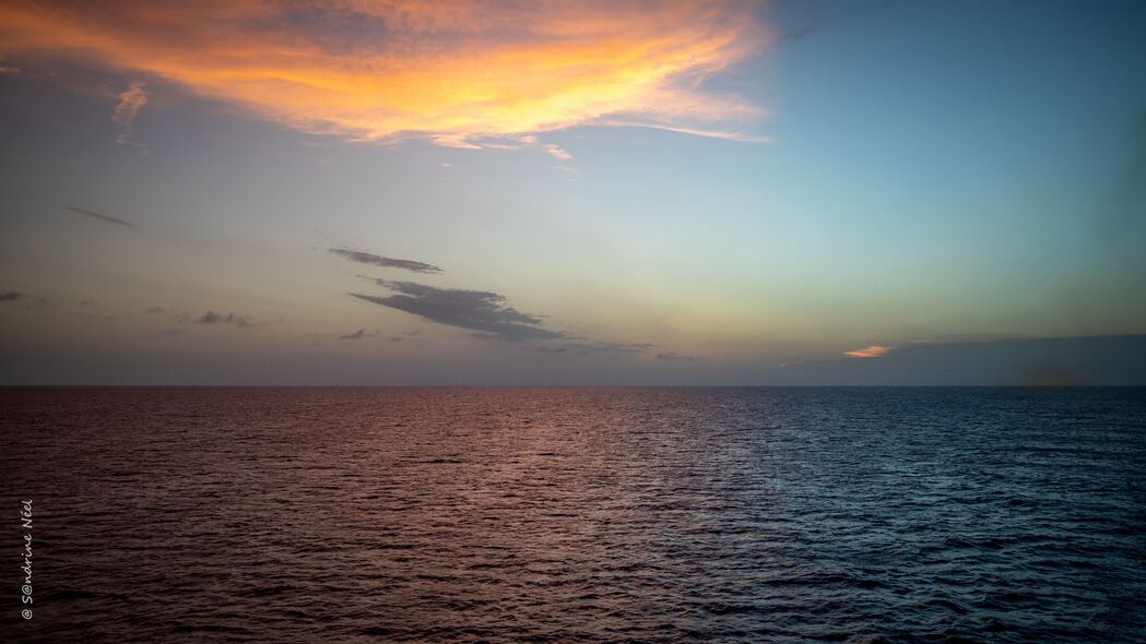 海地平线云天空绝美融合，4K高清壁纸，3840x2160分辨率，精选风景图片下载