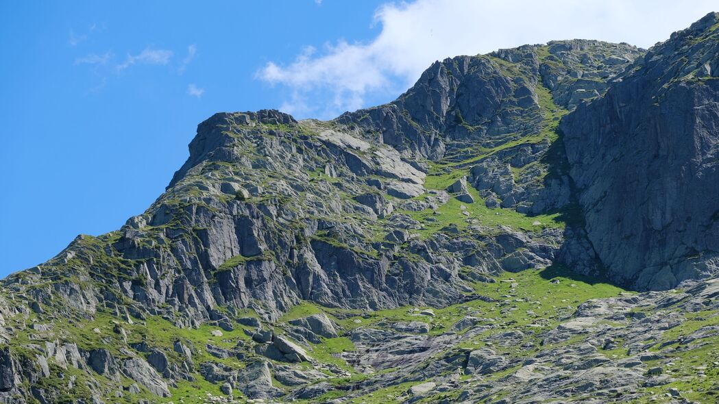 山草浮雕自然美景，4K高清壁纸，3840x2160分辨率下载