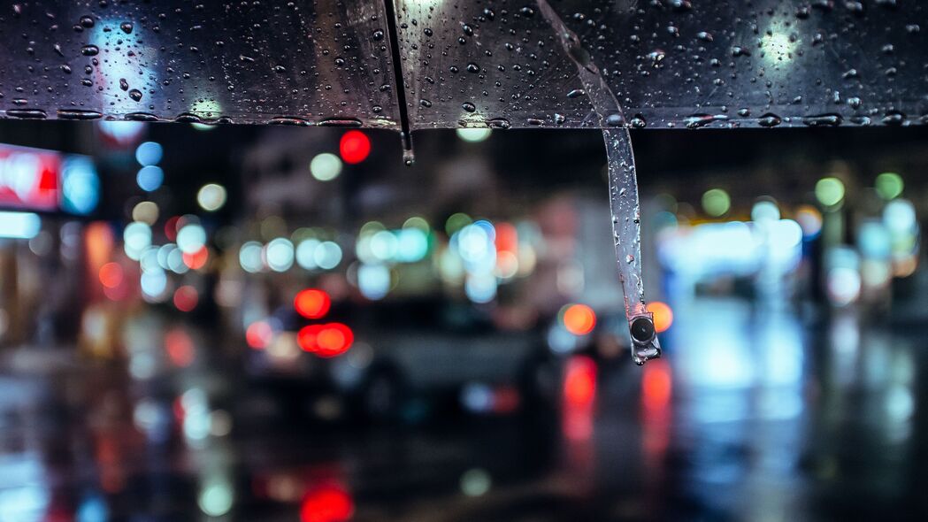 雨夜朦胧，黑暗降临，精选4K高清壁纸，3840x2160分辨率下载