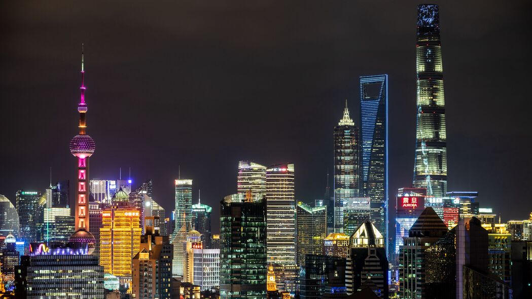 城市夜景塔灯璀璨，4K高清建筑风景壁纸3840x2160下载