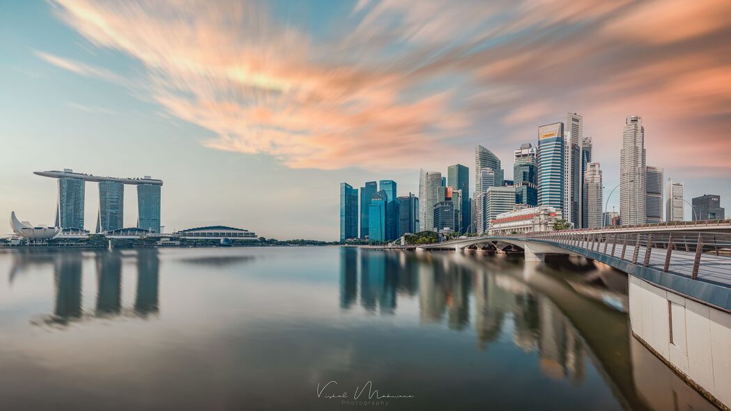桥梁摩天，城市河流辉映，超清4K壁纸，3840x2160高清风景下载