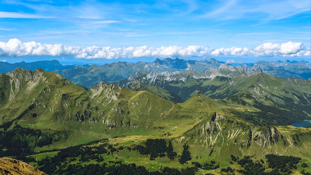 丘陵山脉山谷自然美景，4K高清壁纸，3840x2160超清画质，畅享自然之韵！