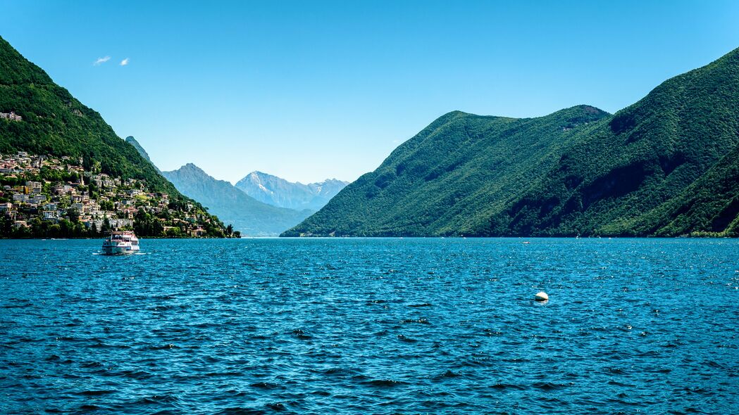 船山海景4K超高清壁纸，自然美景3840x2160分辨率，一键下载高清风景图片