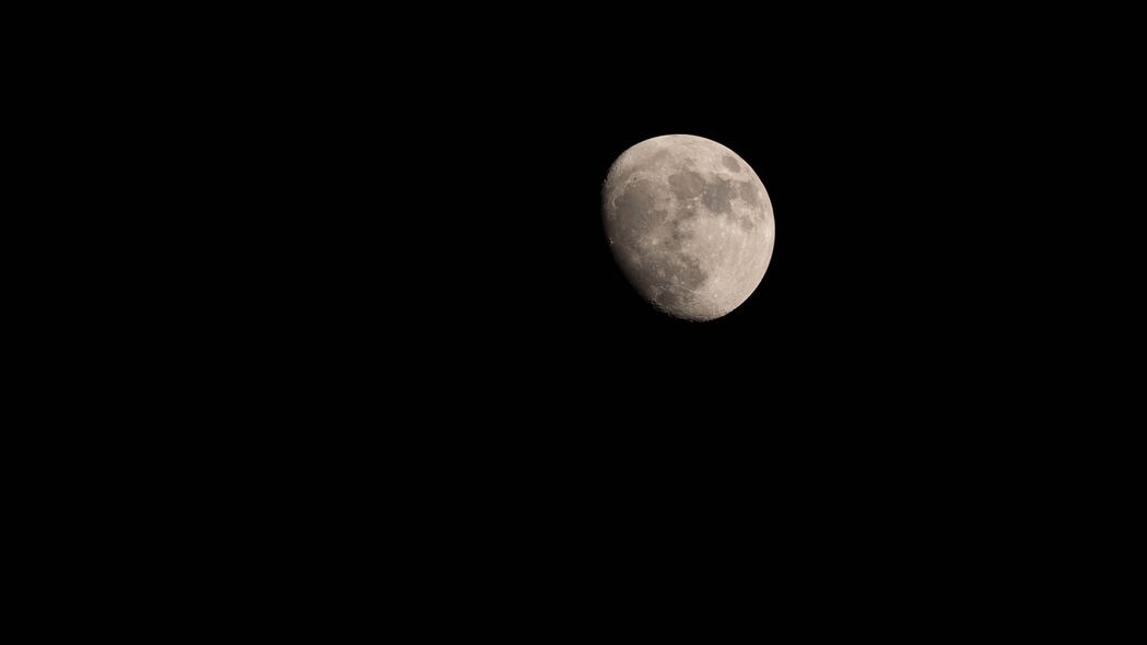 高清4K壁纸，黑暗夜空，皎洁月亮，绝美天幕，3840x2160超清下载