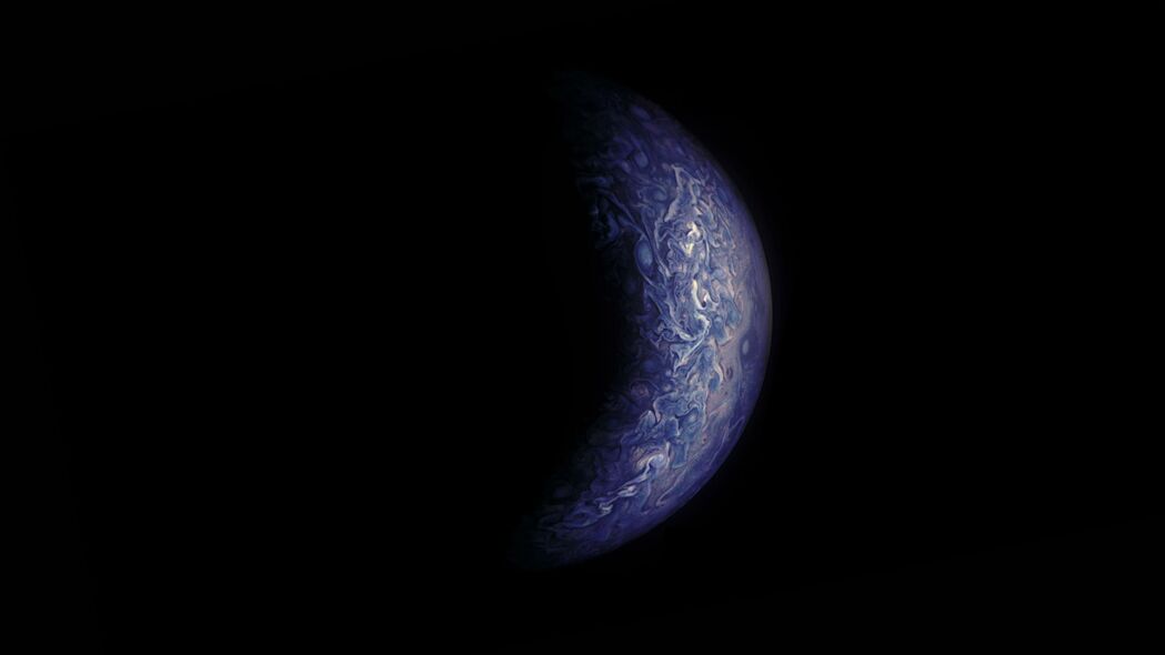 木星辉光蓝色4K壁纸，高清太空背景图片，3840x2160分辨率免费下载