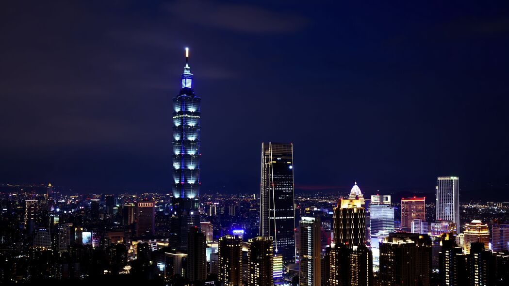 夜城璀璨，高清4K建筑夜景壁纸，3840x2160极致画质下载