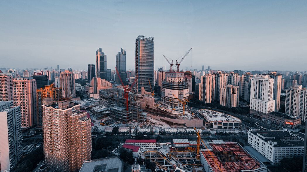 城市建筑鸟瞰，4K超高清壁纸，3840x2160分辨率，施工美景尽收眼底，一键下载！
