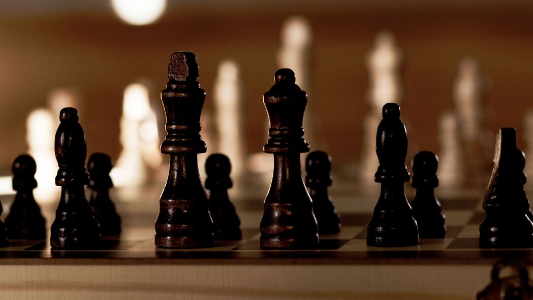 国际象棋，精美4K棋盘壁纸，国王王后尽在眼前，高清3840x2160背景图片下载