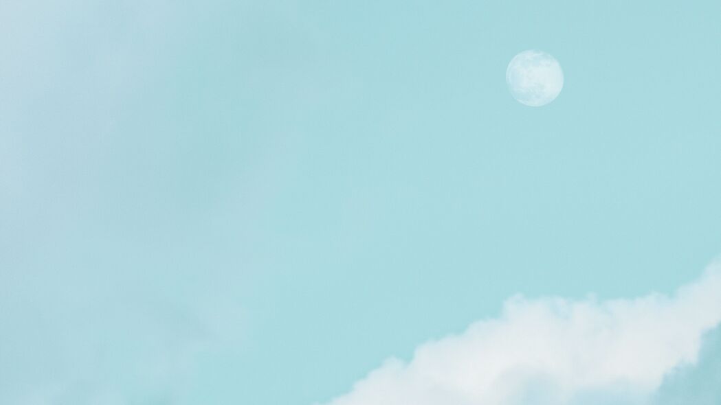 【绝美4K壁纸】梦幻云朵，蓝月映空，超清3840x2160天空美景，一键下载高清蓝色风景壁纸！