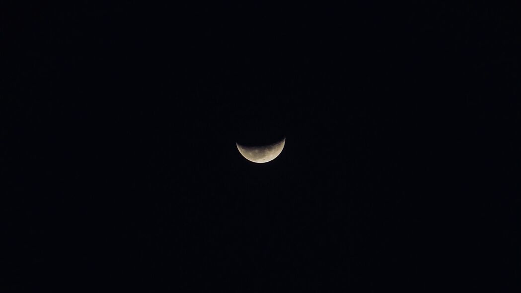 4K高清壁纸，月亮之夜，深色黑暗，3840x2160超清背景图片下载