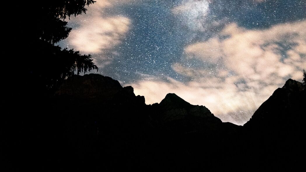 山脉树影星空剪绘，深色4K超清壁纸，3840x2160高清背景图片下载