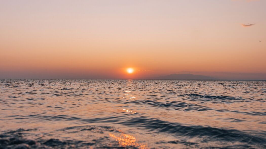 绝美日落海景，海滩、海浪、夕阳，高清4K壁纸，3840x2160超清下载