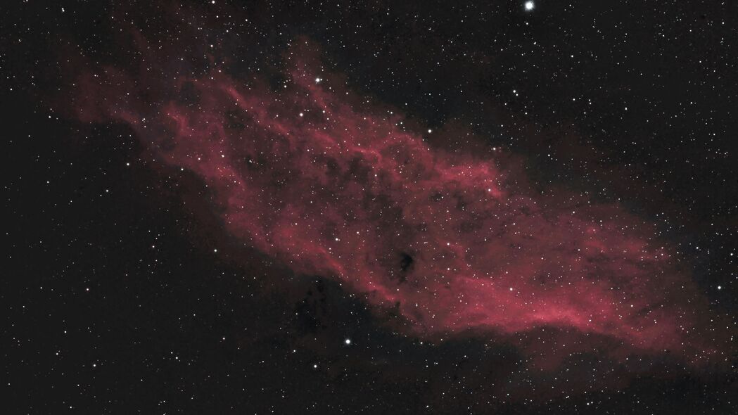 加利福尼亚星云之美，4K超高清星系恒星壁纸，3840x2160高清背景图片免费下载