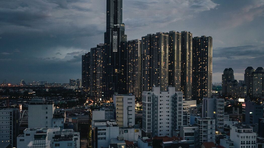 胡志明市鸟瞰，越南塔式建筑美景，超清4K壁纸（3840x2160）下载