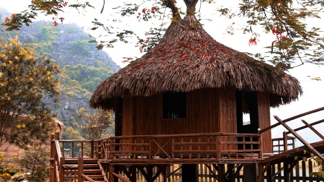 平房小屋湖畔美景，4K超清建筑壁纸，3840x2160高清下载
