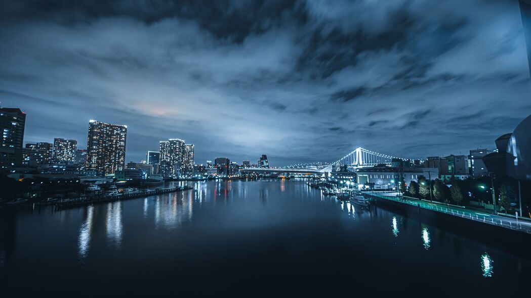 摩天大楼夜景，超高清4K塔楼建筑壁纸（3840x2160）免费下载