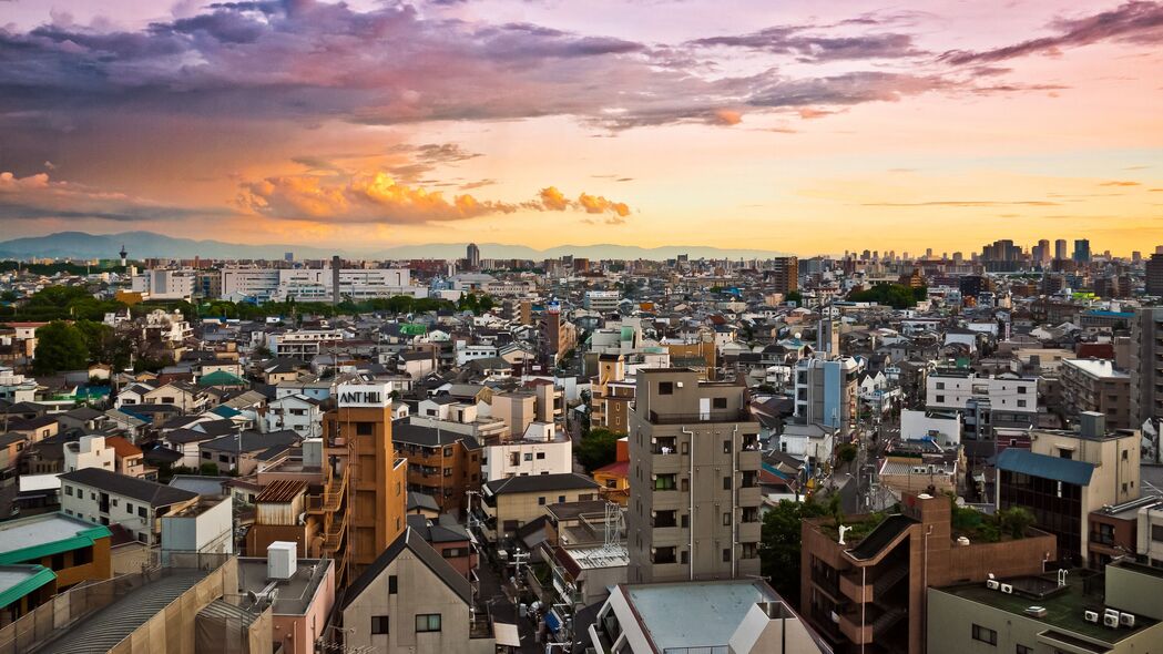 建筑之美，城市日落4K超清壁纸，3840x2160高清大图，尽享天空魅力！
