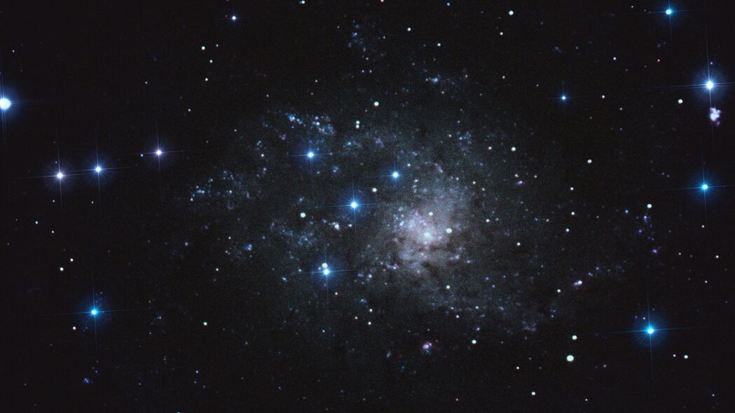 【绝美4K壁纸】探秘璀璨星云，领略浩瀚星空，高清星星宇宙辉光背景图片，3840x2160分辨率，免费下载！