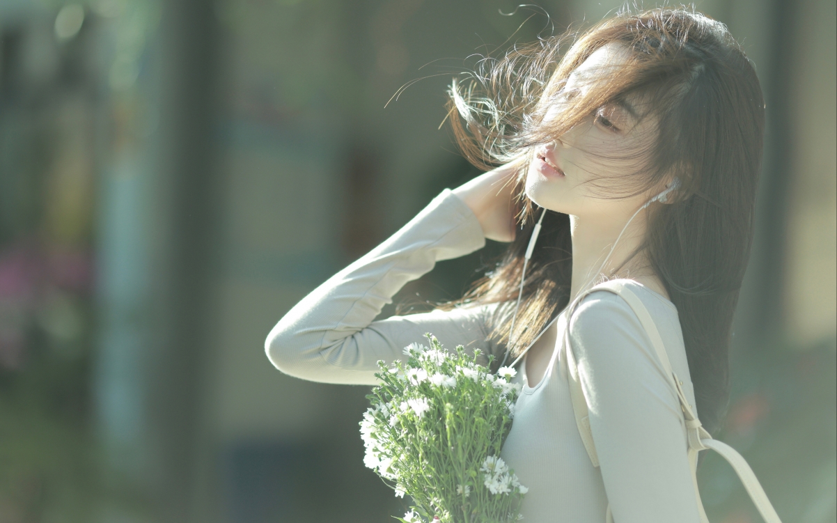 清新长发美女4K超清壁纸，清纯颜值，惊艳视觉3840x2400，免费下载