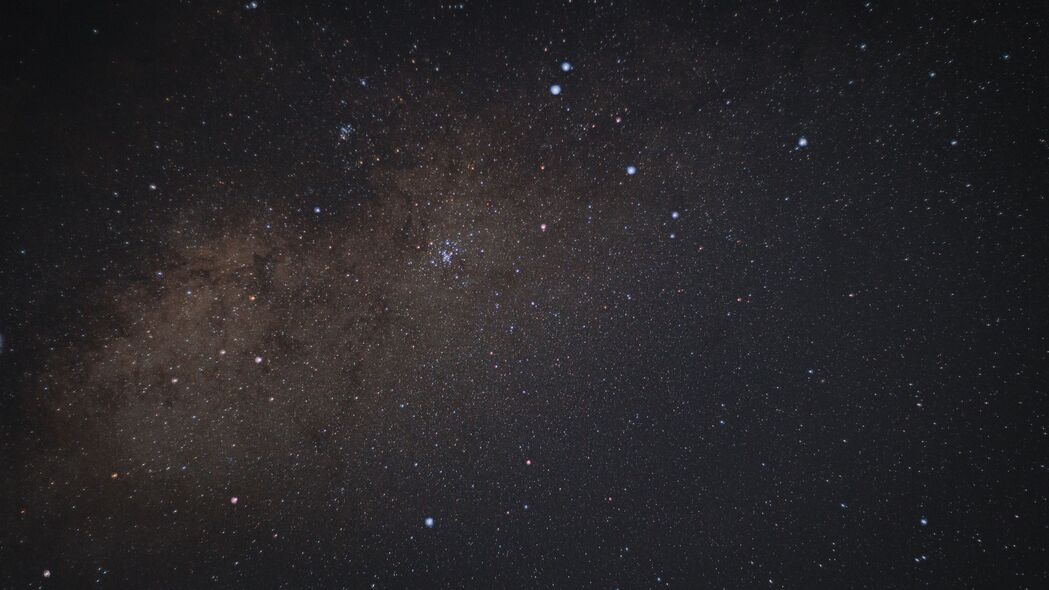 恒星璀璨，星云奇幻，超高清4K宇宙星系壁纸，3840x2160分辨率，畅享太空之美，一键下载！
