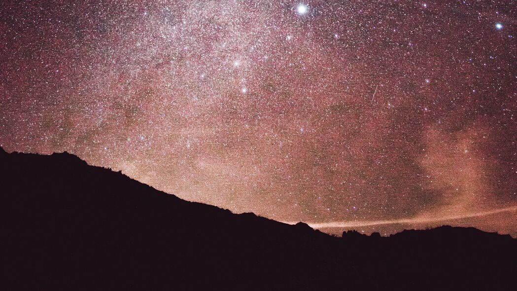 【绝美高清】星云星空剪影4K壁纸，山丘星星美景尽在眼前，3840x2160分辨率，免费下载！