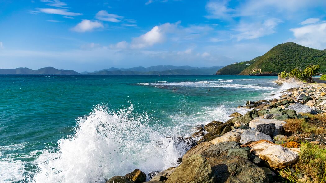 波浪冲浪喷雾飞溅，绝美4K高清风景壁纸，3840x2160超清下载！