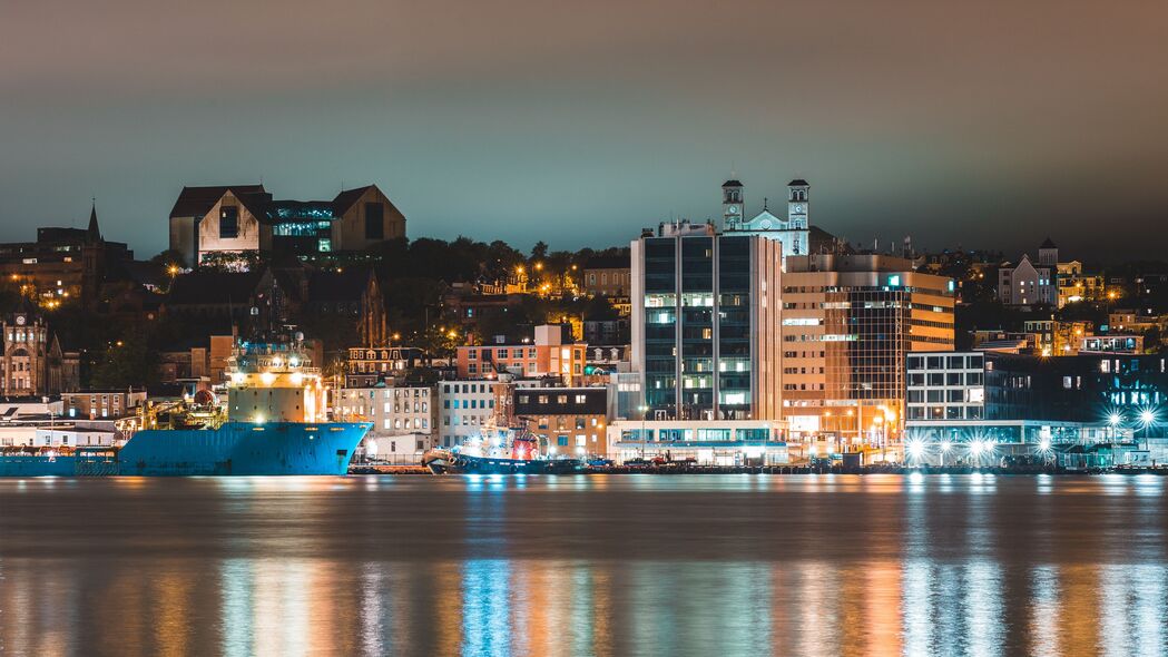 夜城之光，建筑倒影映河流，4K超清壁纸，3840x2160高清下载
