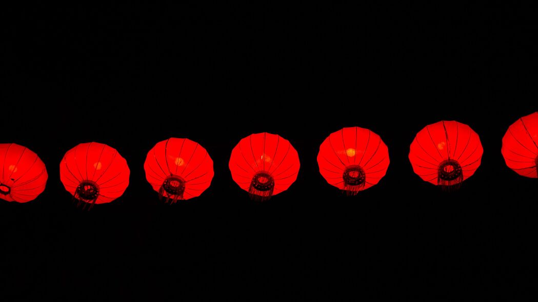 中国灯笼黑色主题4K高清壁纸，精美3840x2160分辨率，免费下载