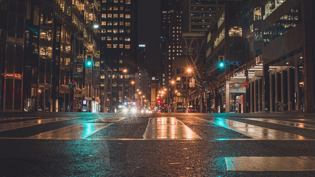 夜城璀璨，高清4K道路灯光建筑壁纸，3840x2160超清下载