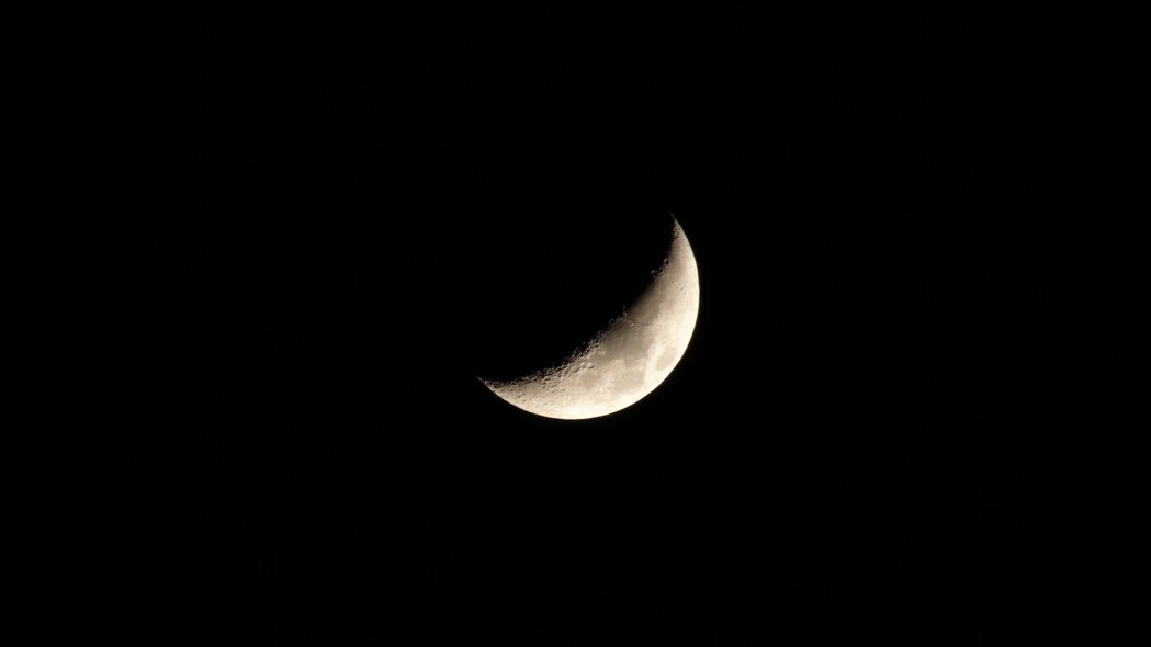 月亮之夜，黑色4K超高清壁纸 3840x2160 免费下载