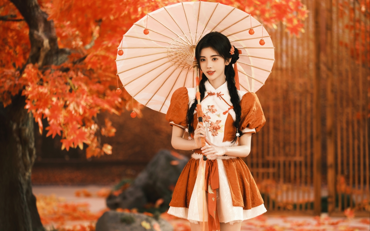 秋日红叶下，古装美女鞠婧祎撑伞，绝美4K壁纸3840x2400高清下载