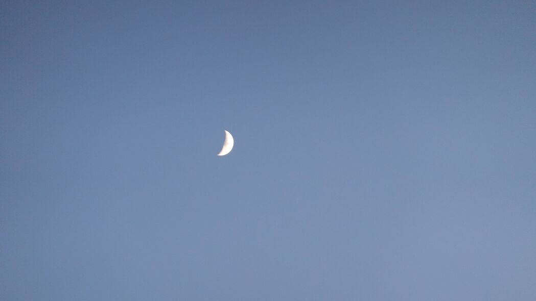 月夜极简天空，超清4K壁纸，3840x2160高清背景图片免费下载