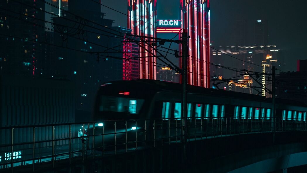 夜城火车建筑背光美景，高清4K壁纸（3840x2160）下载