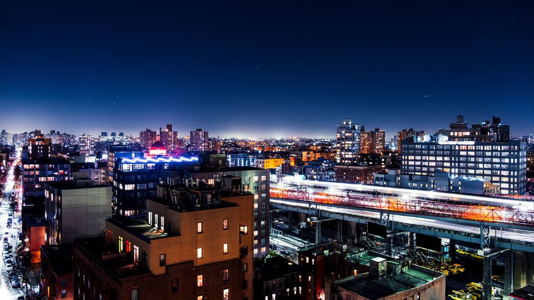 夜城鸟瞰，璀璨霓虹4K壁纸，3840x2160高清风景图片下载