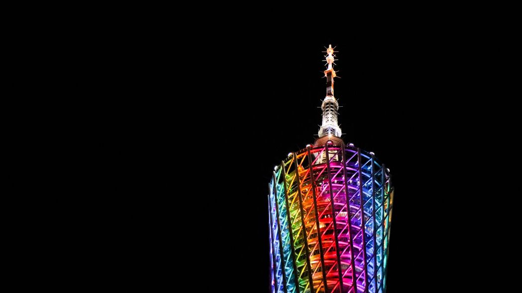塔建筑背光彩色4K超清壁纸，3840x2160高清背景图片下载